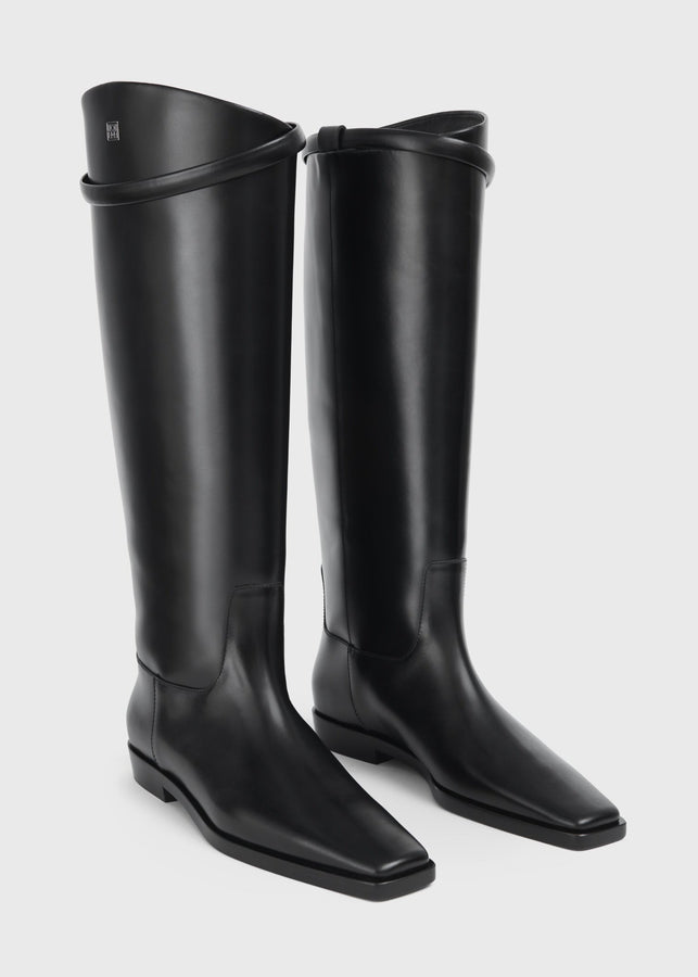 The Riding Boot black