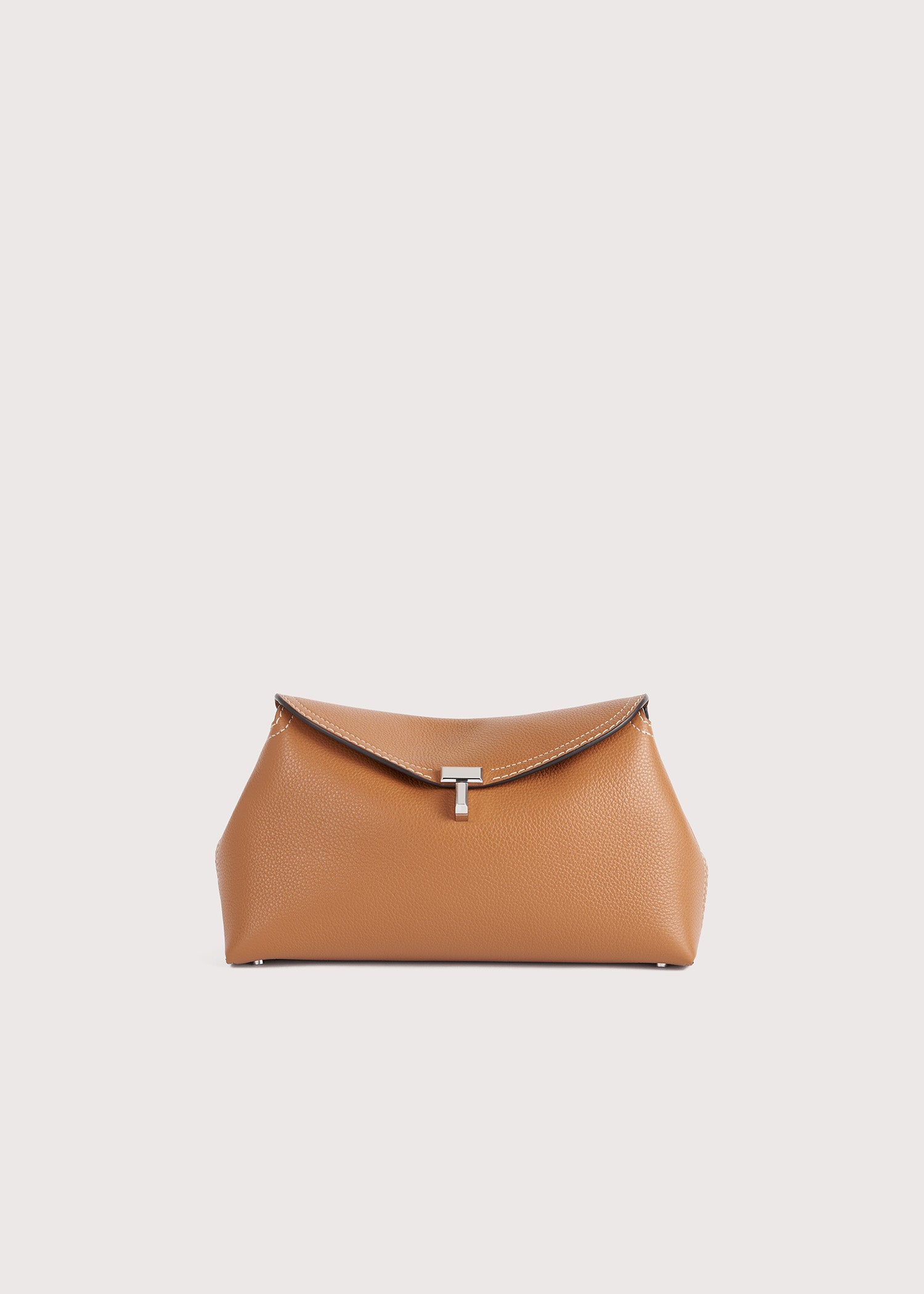 Tan clutches 2025